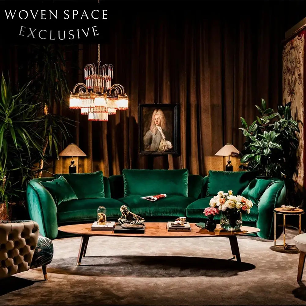 Elegant Modern Curved Sectional Sofa - Customizable Comfort & Style