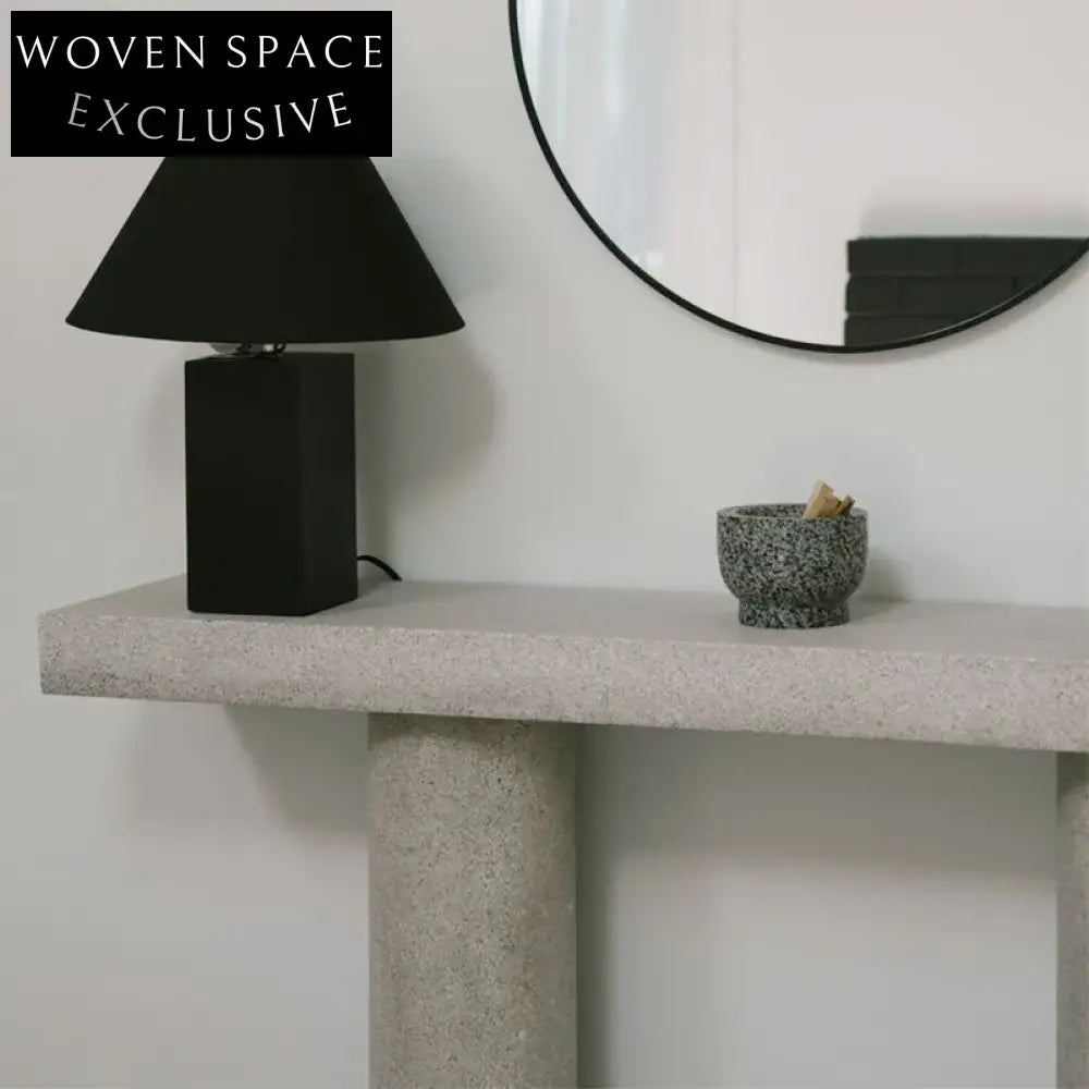 Elegant Modern Fiberglass Console Table: Durable One-Piece Frame for Chic Home Decor