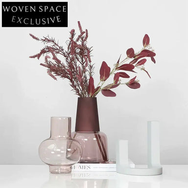 Elegant Modern Glass Cylinder Vase for Versatile Home Decor & Floral Arrangements