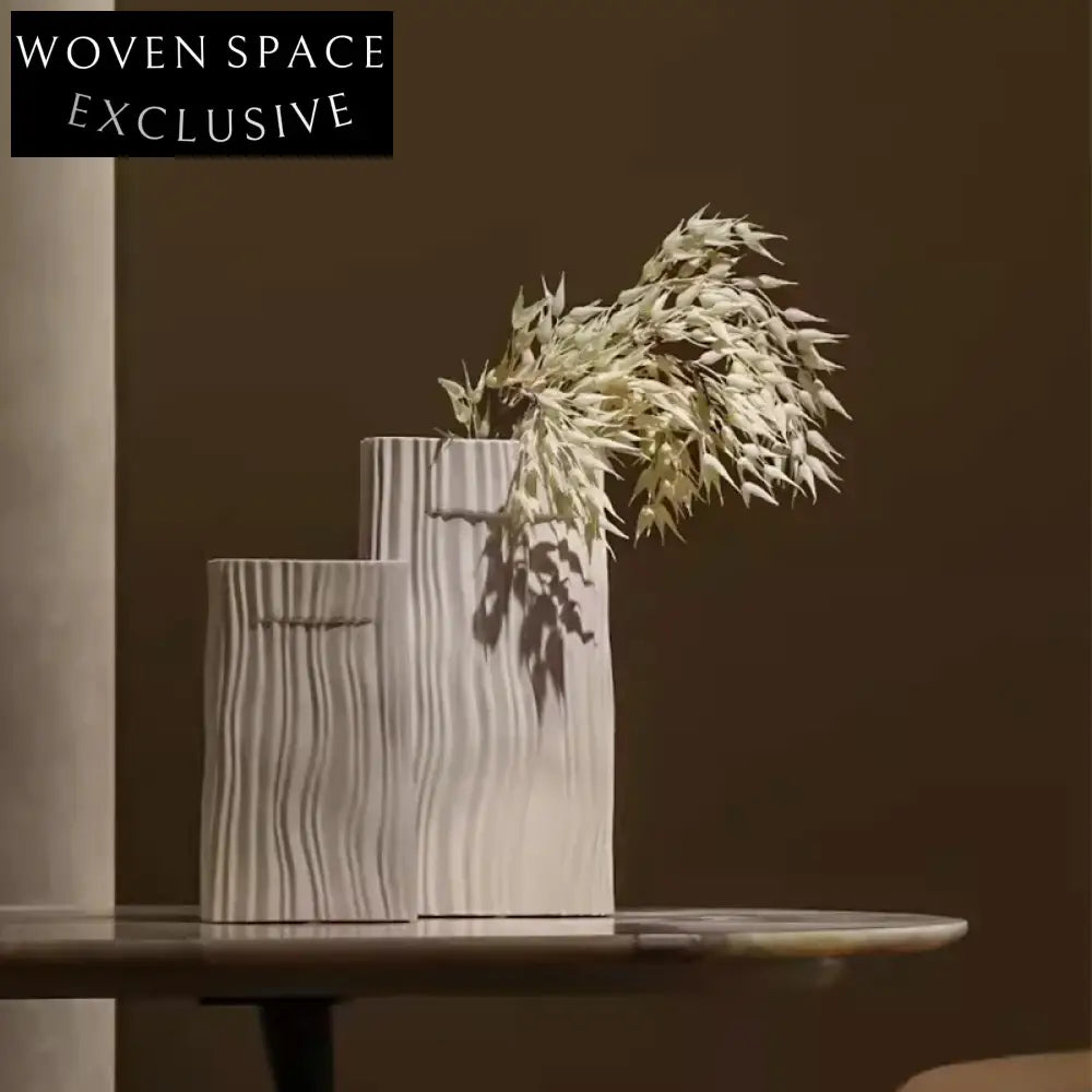 Elegant Modern Italian Ceramic Flower Vase for Console Table Decor
