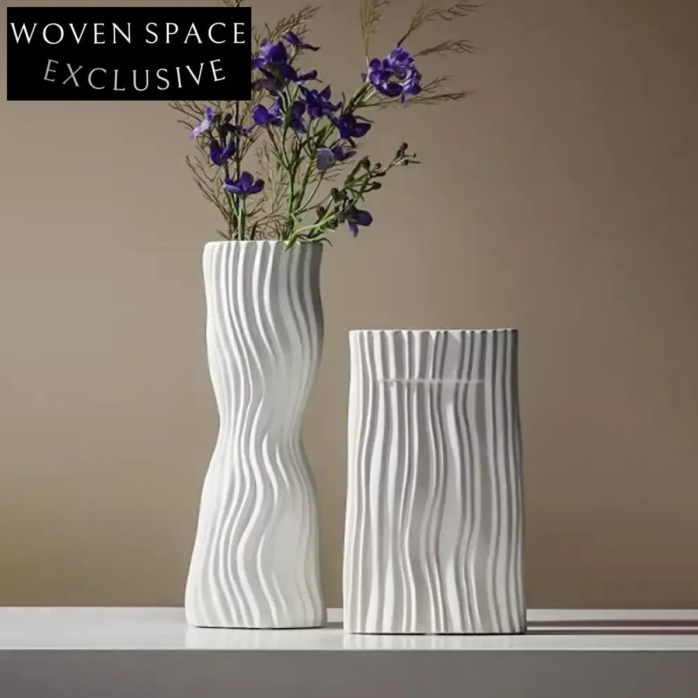 Elegant Modern Italian Ceramic Flower Vase for Console Table Decor