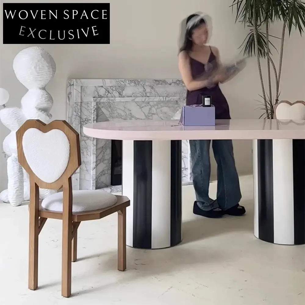 Elegant Modern Solid Wood Fabric Heart-Back Dining Chair for Dining Room