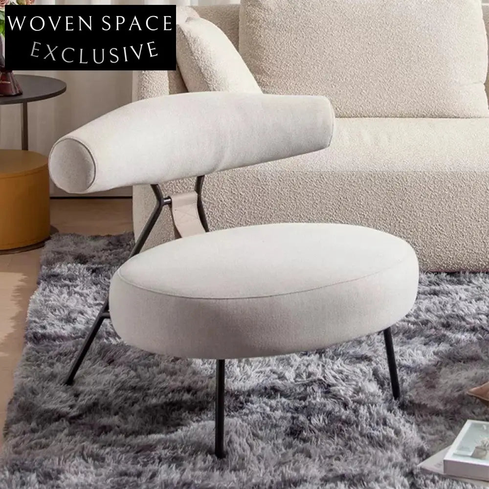 Elegant Modern Velvet Fabric Dining Leisure Chair with Curved Back Metal Legs