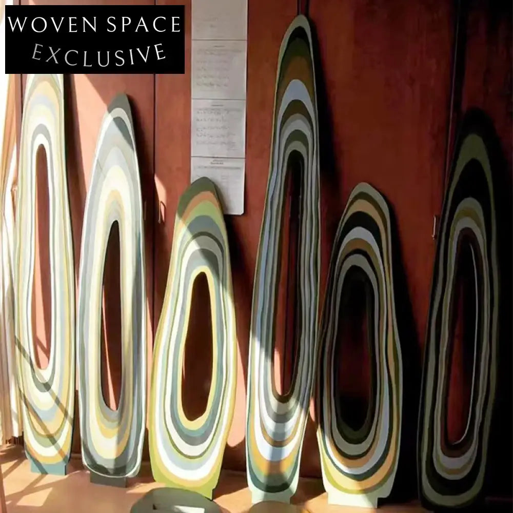 Elegant Nordic Acrylic Twisted Circle Floor Lamp for Chic Home Bedroom Decor