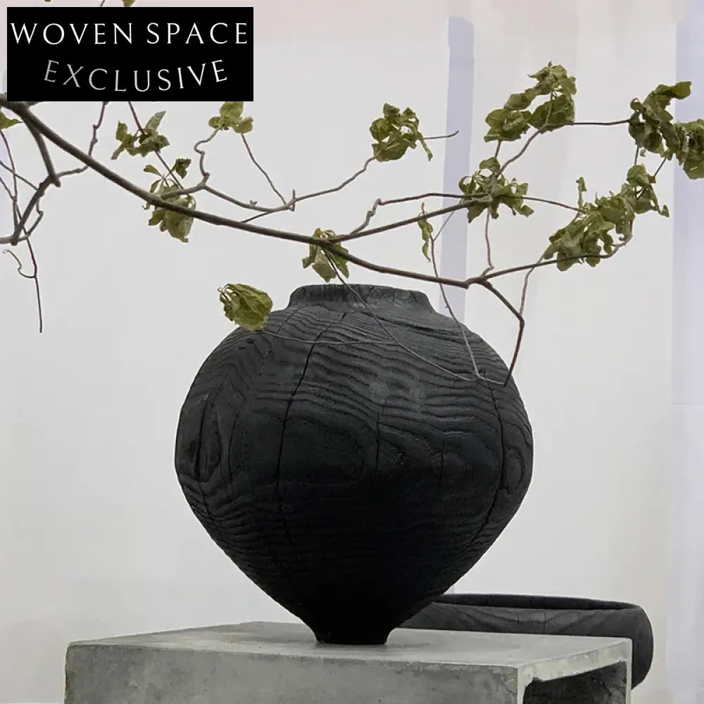 Elegant Nordic Black Wood Decorative Flower Arrangement Art Vase for Home