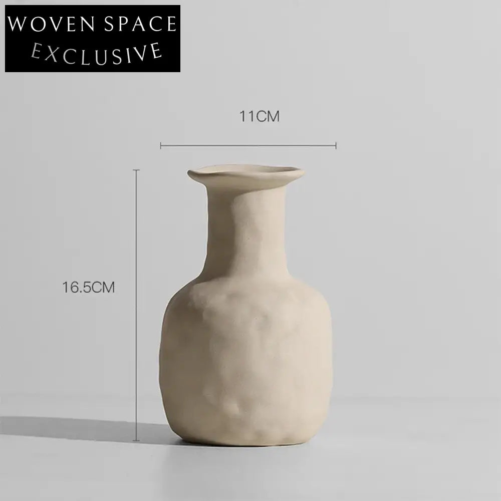 Elegant Nordic Ceramic Decorative Vase for Modern Home Office Decor Flowers