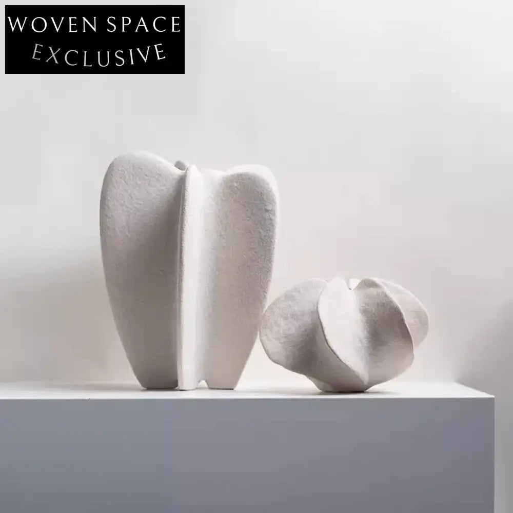 Elegant Nordic Ceramic Flower Vase for Modern Home Decor Vase