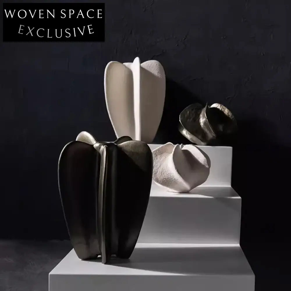 Elegant Nordic Ceramic Flower Vase for Modern Home Decor Vase