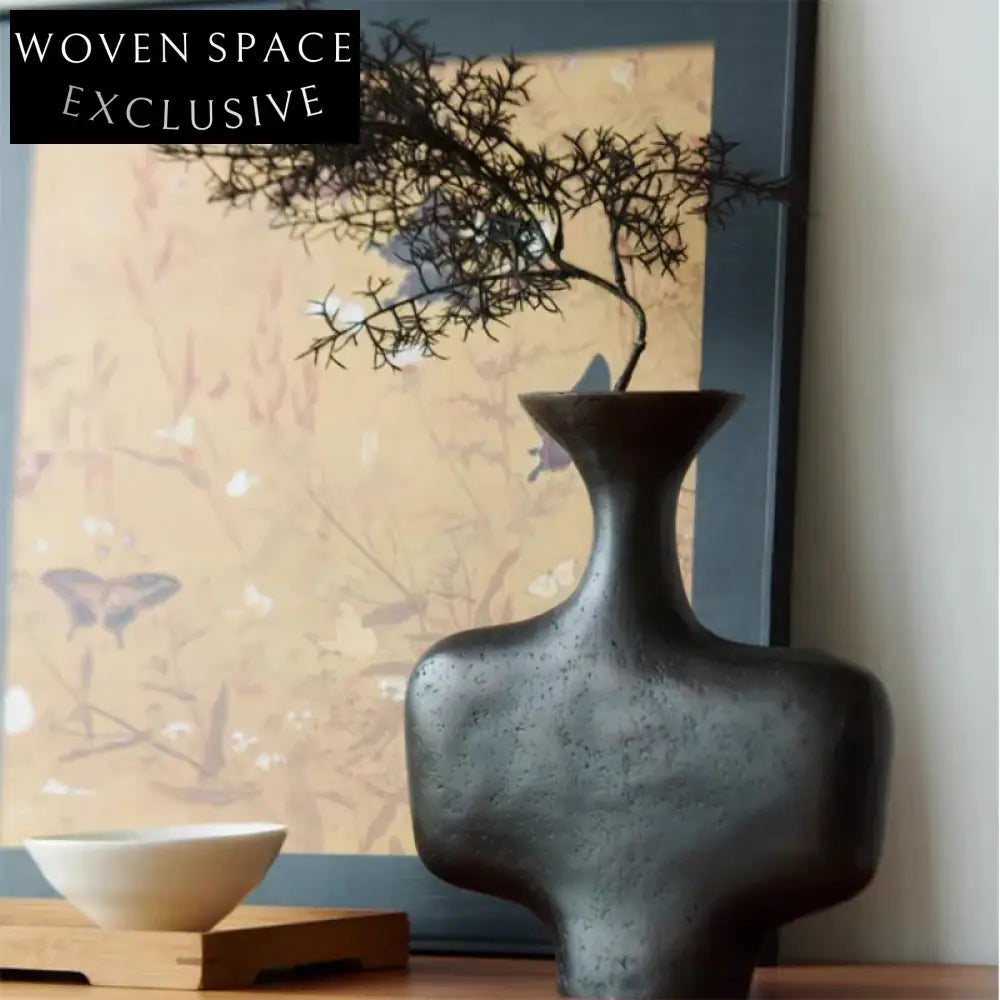 Elegant Nordic Irregular Aluminum Flower Holder for Desktop Home Decor Vase