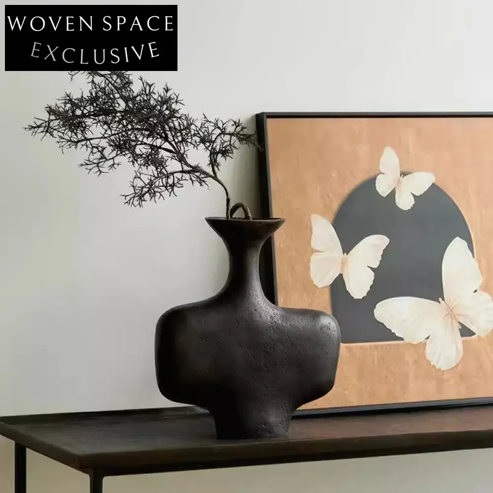 Elegant Nordic Irregular Aluminum Flower Holder for Desktop Home Decor Vase