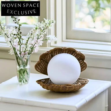 Elegant Nordic LED Glass Pearl Table Lamp for Bedside and Sofa Corner