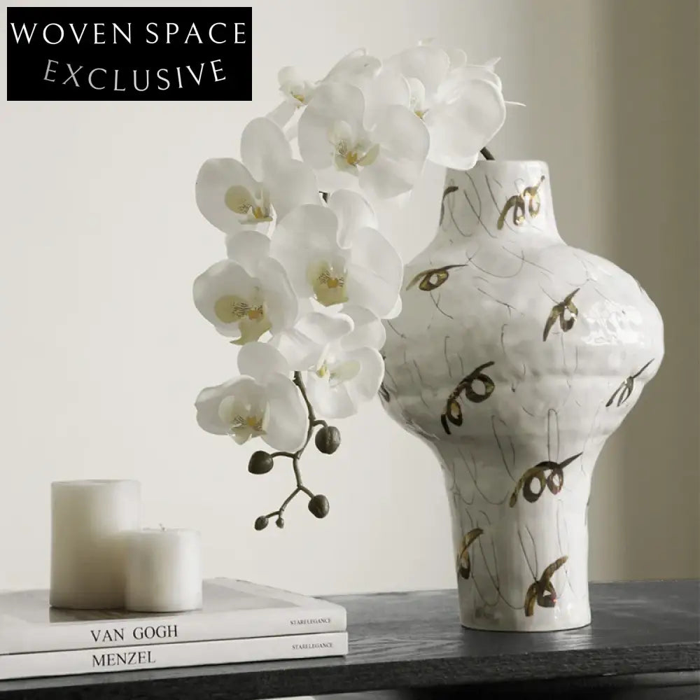 Elegant Nordic Modern Ceramic Tabletop Flower Vase for Home Wedding Decor