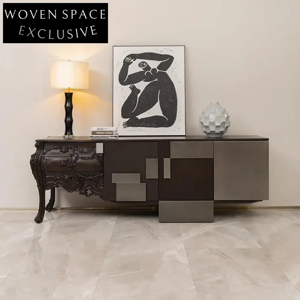 Elegant Nordic Retro Oak Wood Console Table with Brass Accents for Living Room