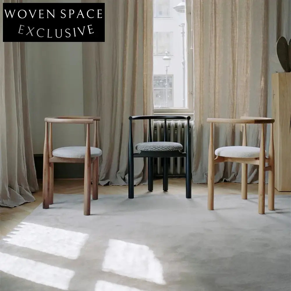 Elegant Nordic Solid Wood Fabric Dining Chair for Modern Home & Hotel