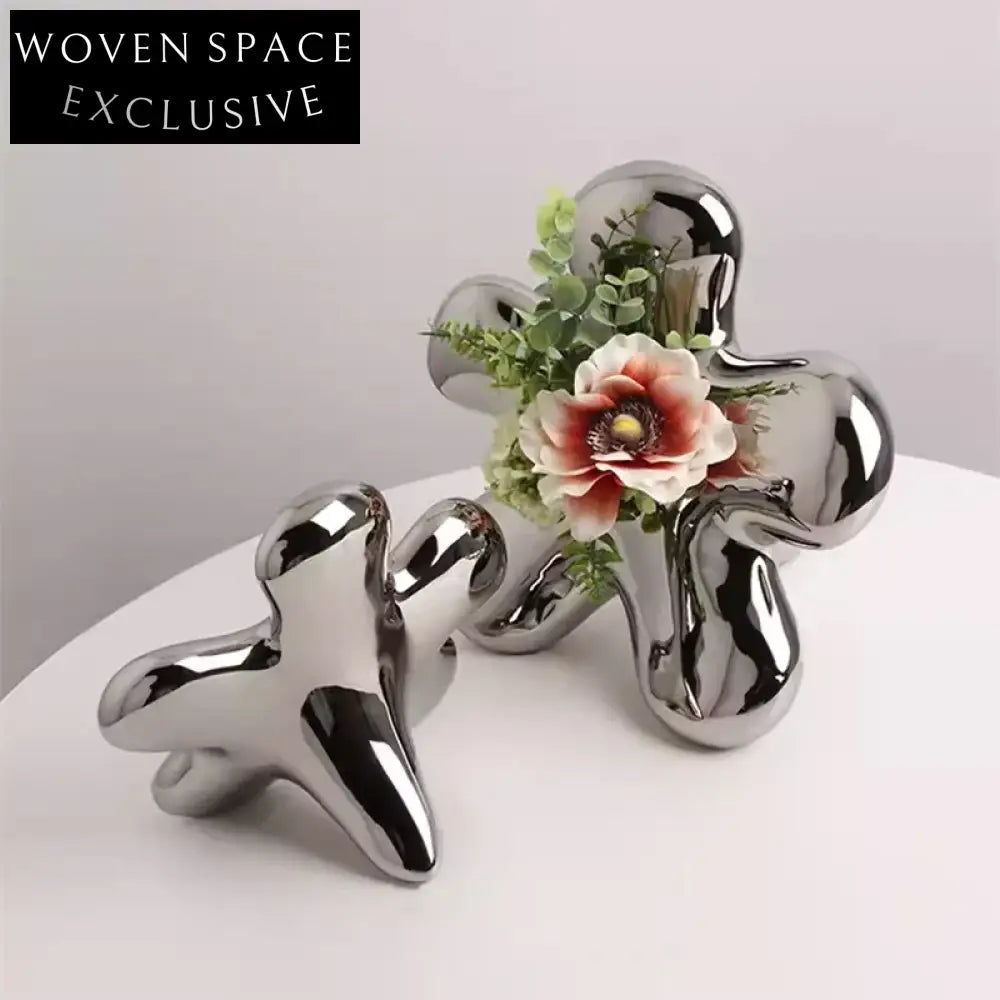 Elegant Nordic Star Ceramic Art Decorative Vase for Modern Homes