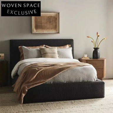 Elegant Nordic Upholstered Fabric King Size Solid Wood Platform Bed