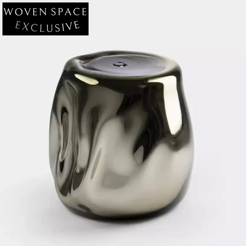 Elegant Resin Round Coffee Table, Nordic Style Sofa Side Accent Table