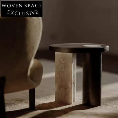 Elegant Round Calacatta Viola Marble Coffee Table