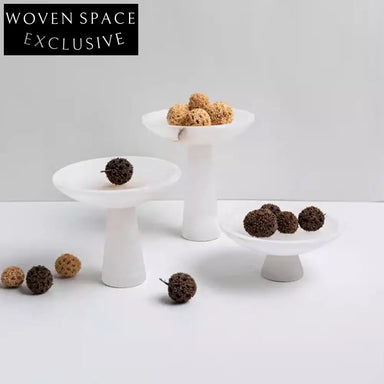 Elegant Round Marble Antique-style Decorative Tray for Desserts & Fruits Display