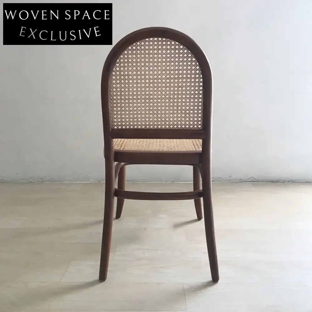 Elegant Rustic Rattan Wood Dining Chair with Round Back, Cafe Style Chair