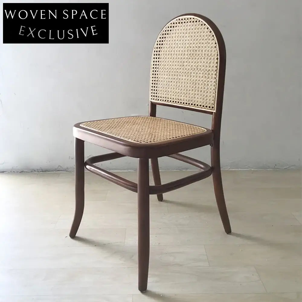 Elegant Rustic Rattan Wood Dining Chair with Round Back, Cafe Style Chair