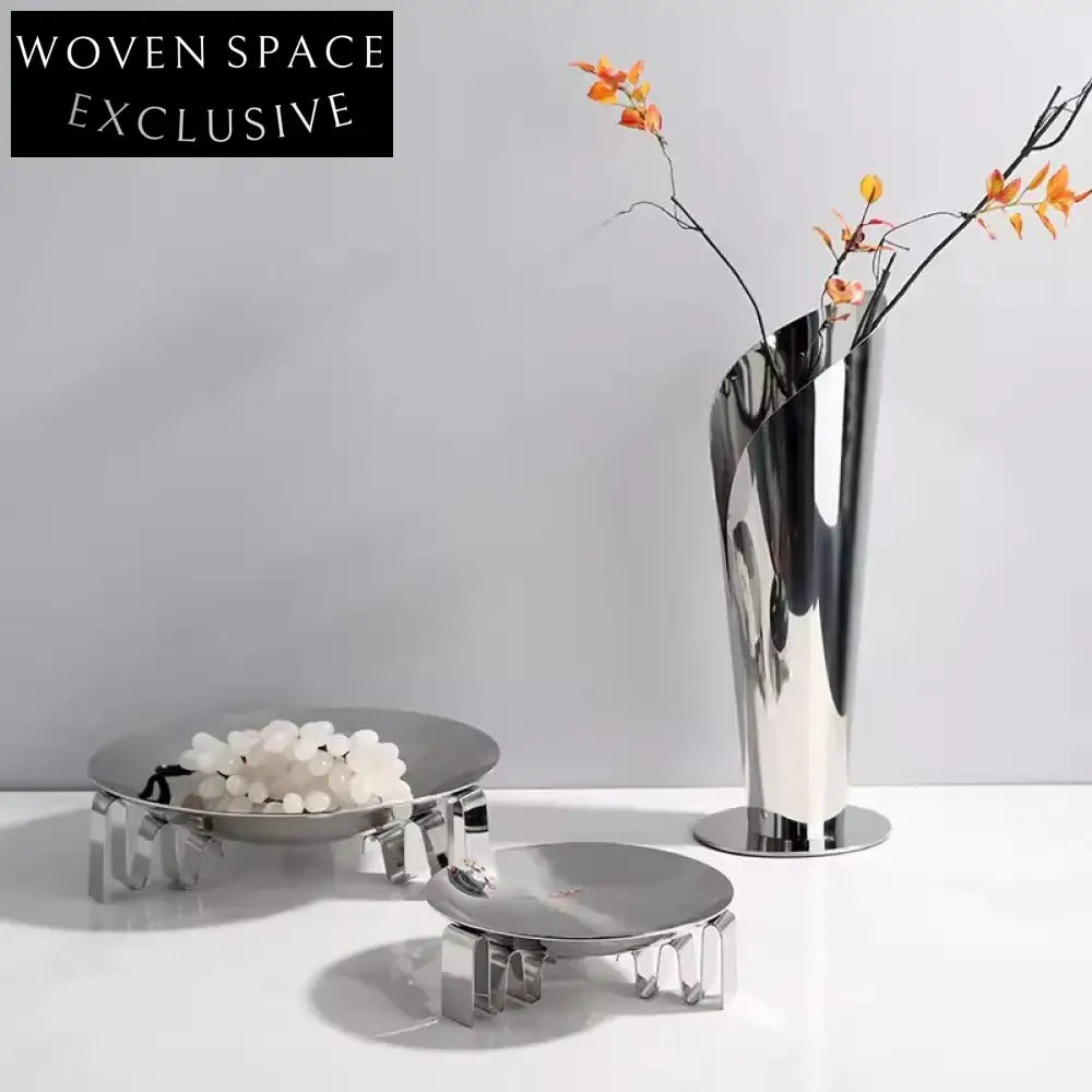 Elegant Silver Stainless Steel Round Decorative Tabletop Plate Display