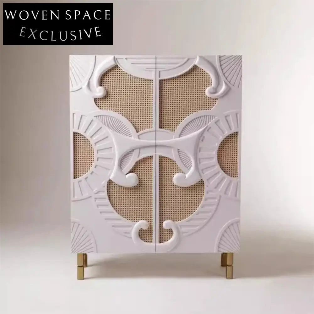 Elegant Solid Wood 2-Door Extendable Console Sideboard for Hallway Storage Cabinet