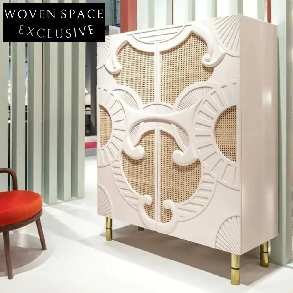 Elegant Solid Wood 2-Door Extendable Console Sideboard for Hallway Storage Cabinet