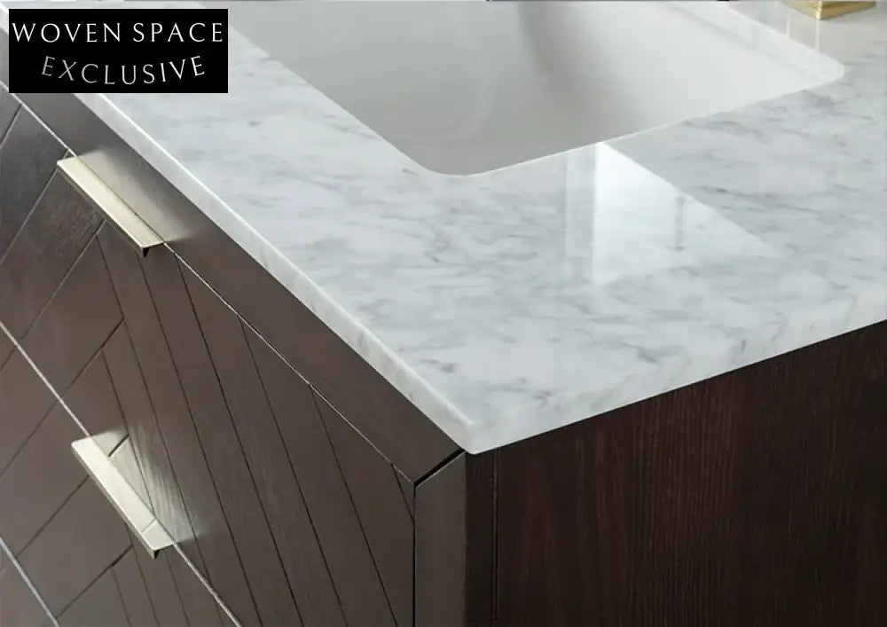 Elegant Solid Wood Bathroom Vanity Cabinet with Soft-Close Drawers Floor-Mounted Design