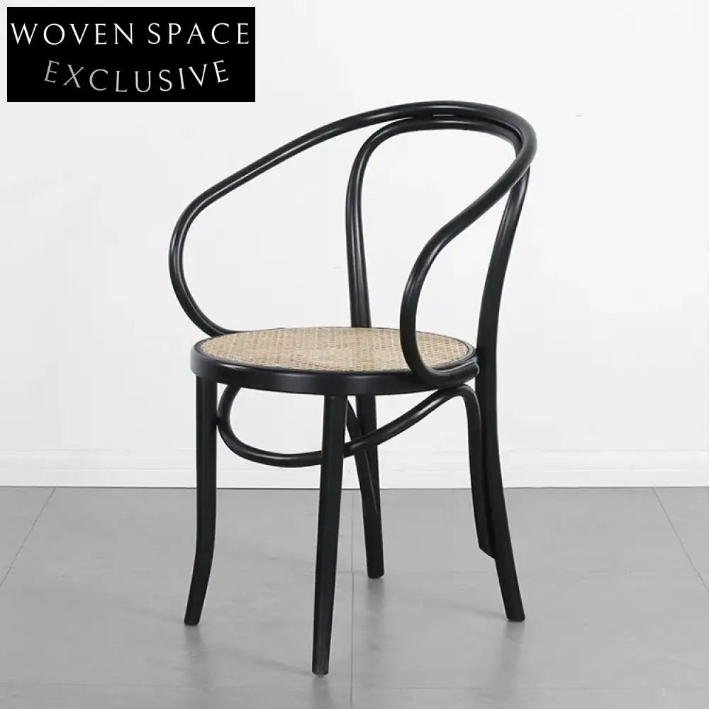 Elegant Solid Wood Bentwood Thonet Replica Dining Chair for Banquet & Hotel