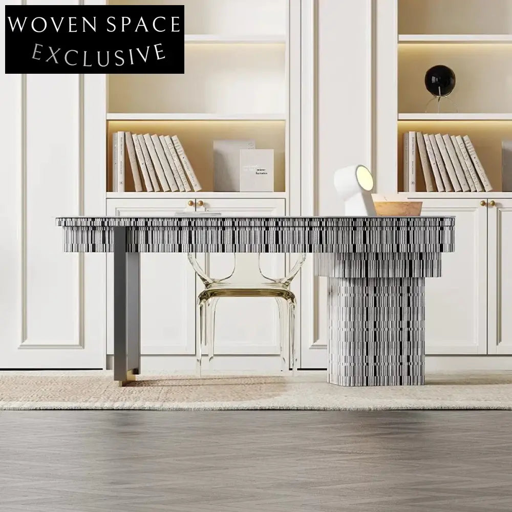 Elegant Solid Wood Modern Luxury Computer Study Desk for Home Office