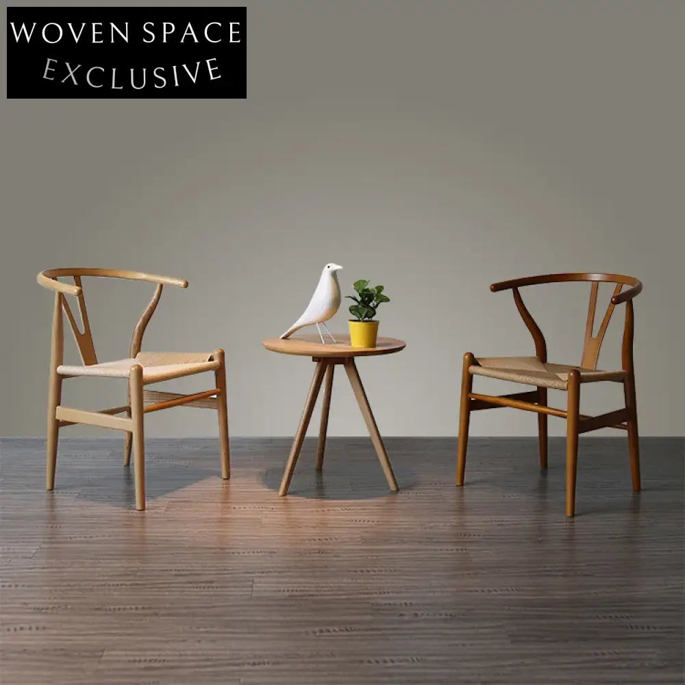 Elegant Spindle Back Solid Wood Windsor Design Dining Room Chair
