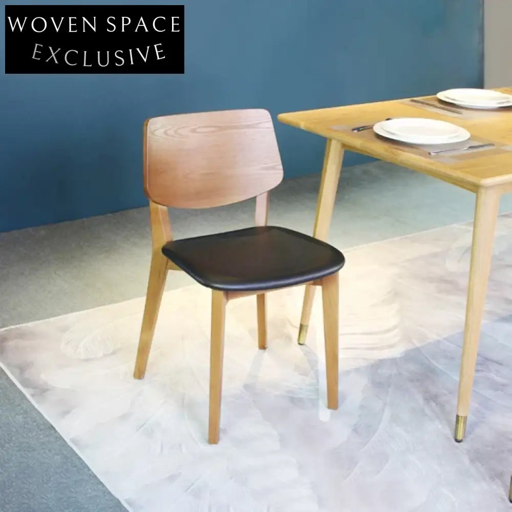 Elegant Walnut Ash Solid Wood Dining Chair for Restaurant Home Hotel