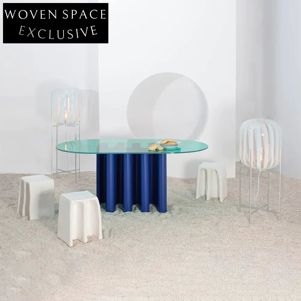 Elegant Wavy Oval Glass Coffee Table for Modern Living Spaces