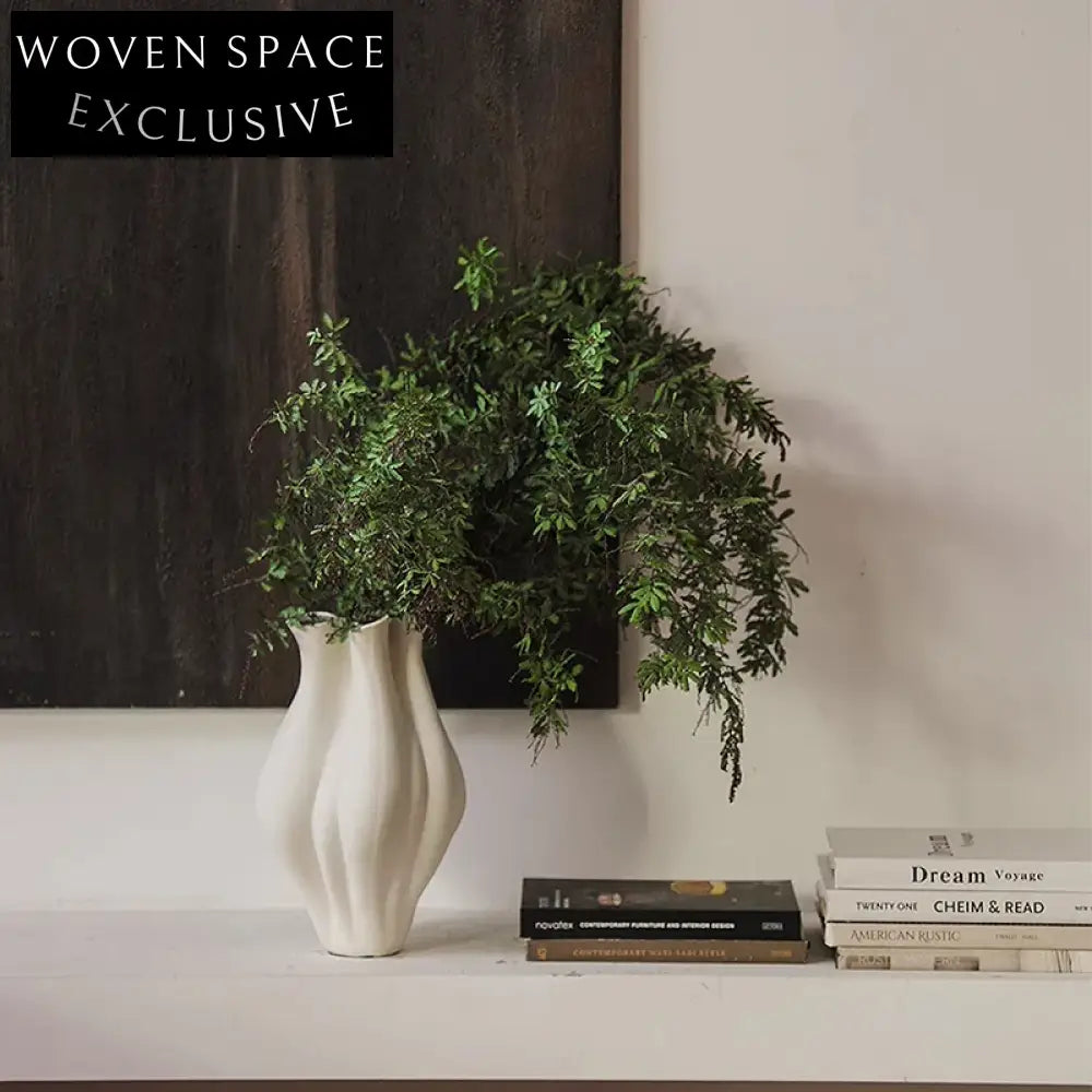 Elegant White Ceramic Large Flower Vase for Stylish Tabletop Decor