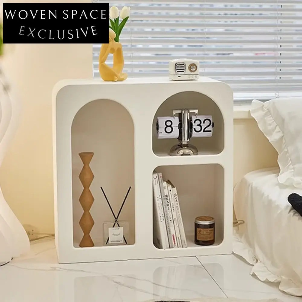 Elegant White MDF Minimalist Storage Cabinet with Adjustable Shelves for Living Room Sideboard