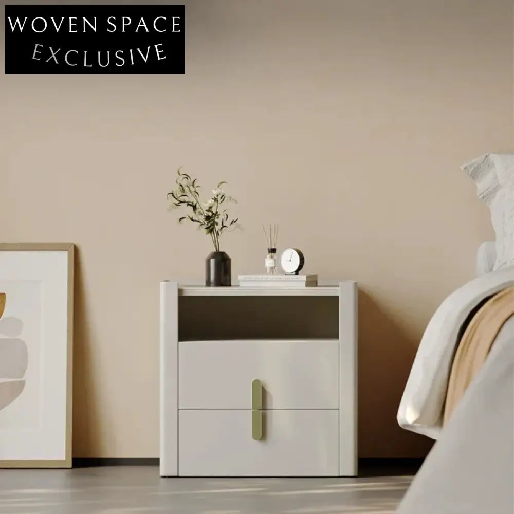 Elegant White Wooden Nightstand Bedside Table with 2 Drawers for Bedroom