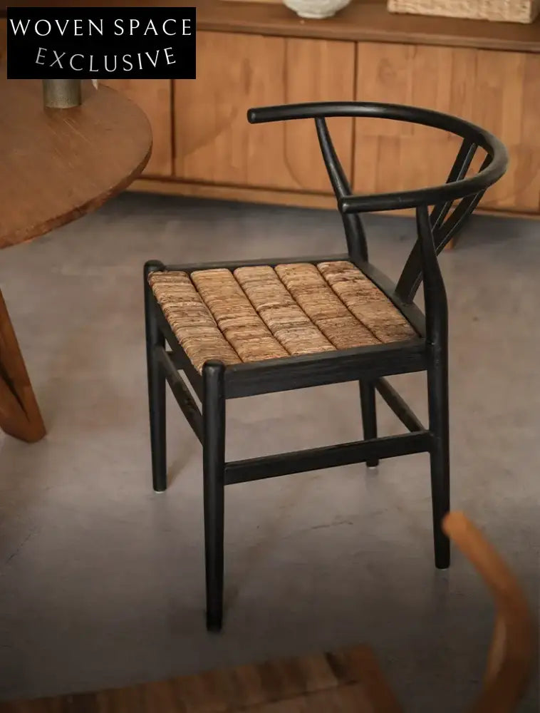 Elisa Solid Wood Medieval Style Dining Chair Original color|Ready stock / In stock