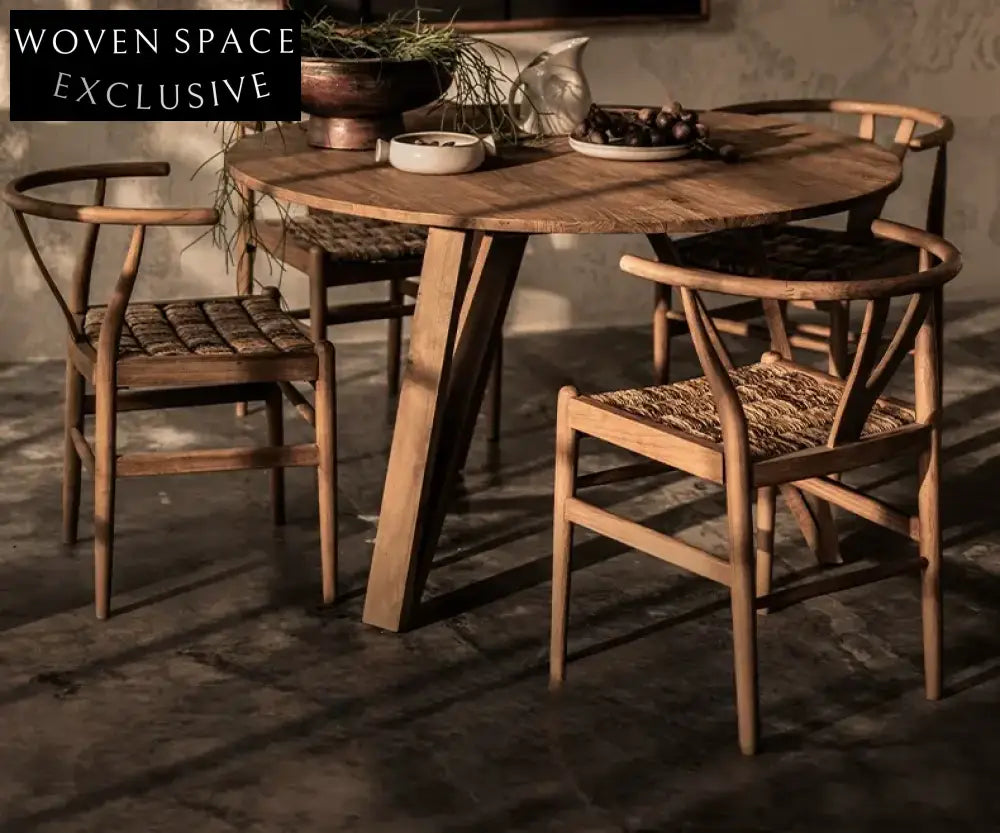 Elisa Solid Wood Medieval Style Dining Chair Original color|Ready stock / In stock