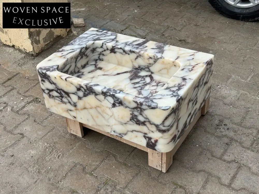 Federico Viola Ribbed Marble Sink
