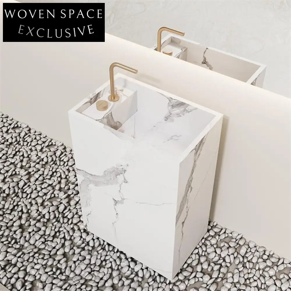 Francis Fish Belly White Marble Pedestal Basin