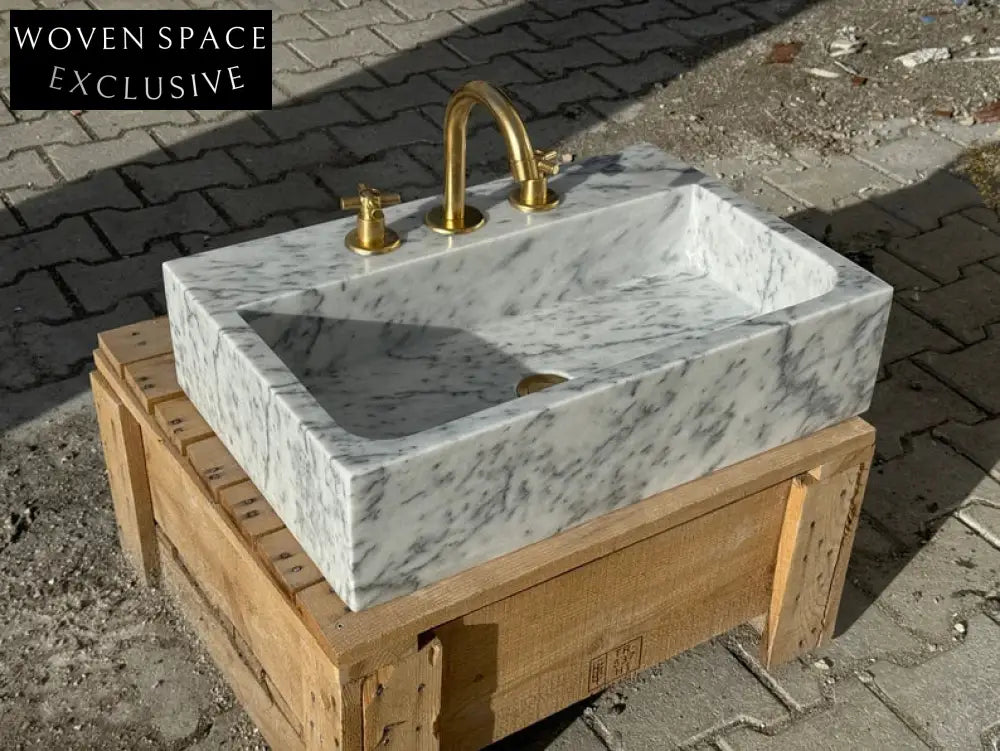 Frédérique Carrara Marble Bathroom Sink