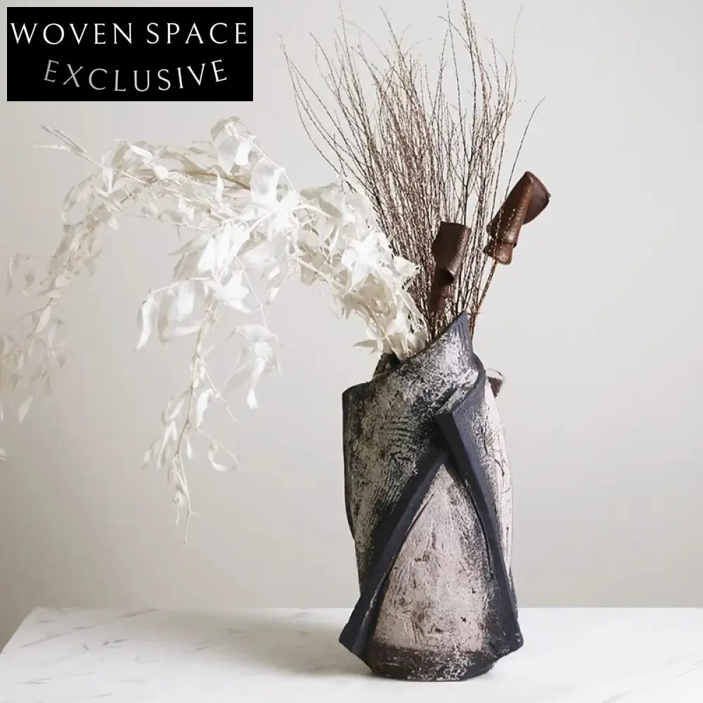 French Retro Black Ceramic Unique Shape Living Room Decor Vase