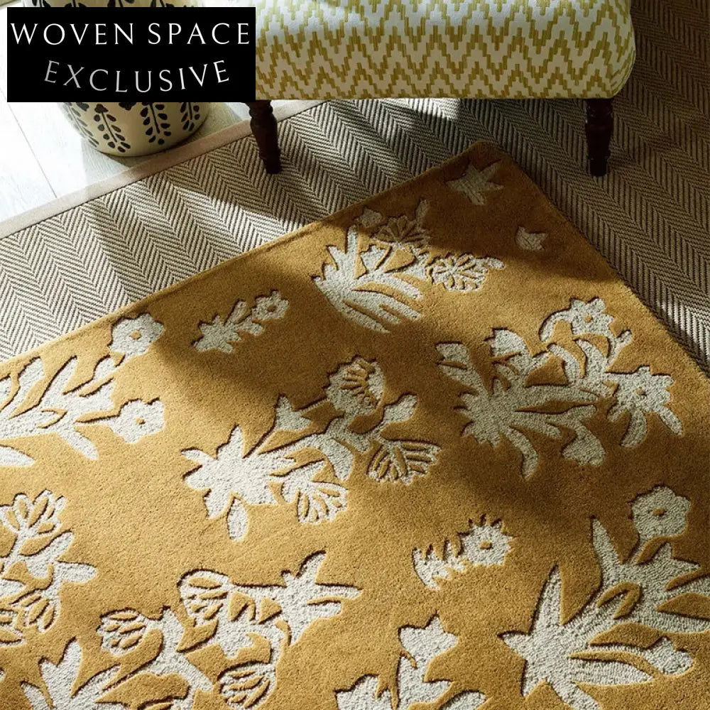 Handmade Modern Minimalist Polyester Geometric Area Rug for Bedroom Living Room