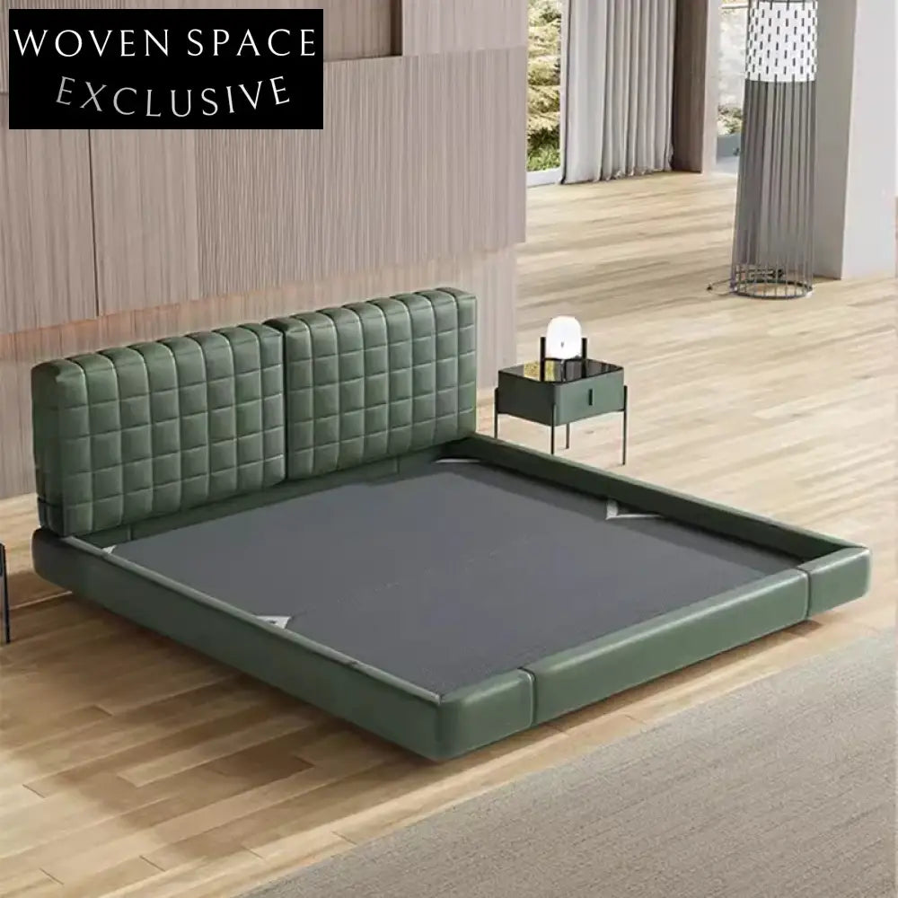 Heritage Grace Upholstered King-Size Larch Wood Bed, Black Sand Legs
