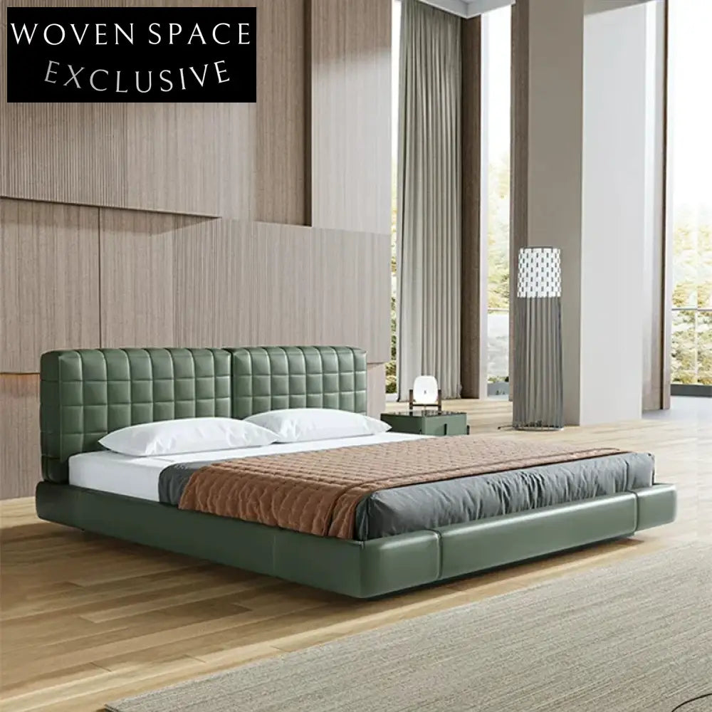 Heritage Grace Upholstered King-Size Larch Wood Bed, Black Sand Legs