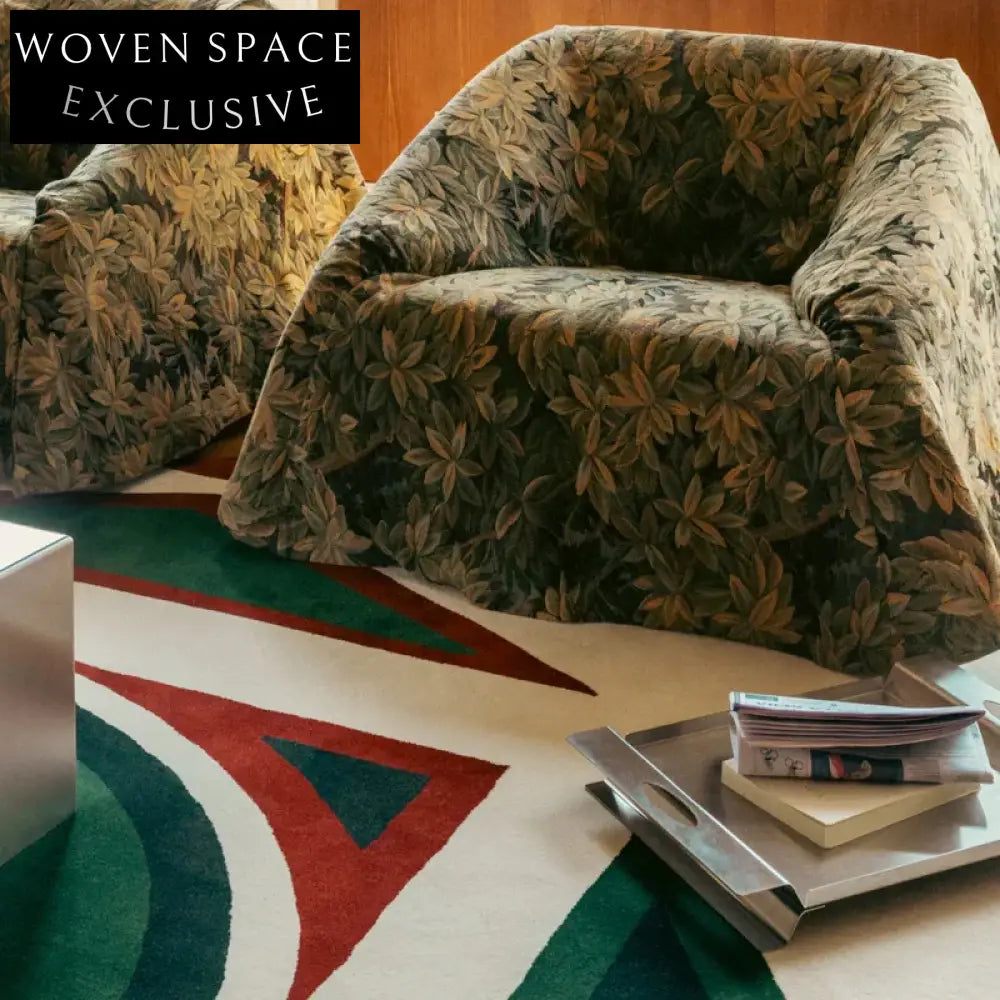 High-End French Retro Handmade Polyester Area Rug for Modern Living Rooms