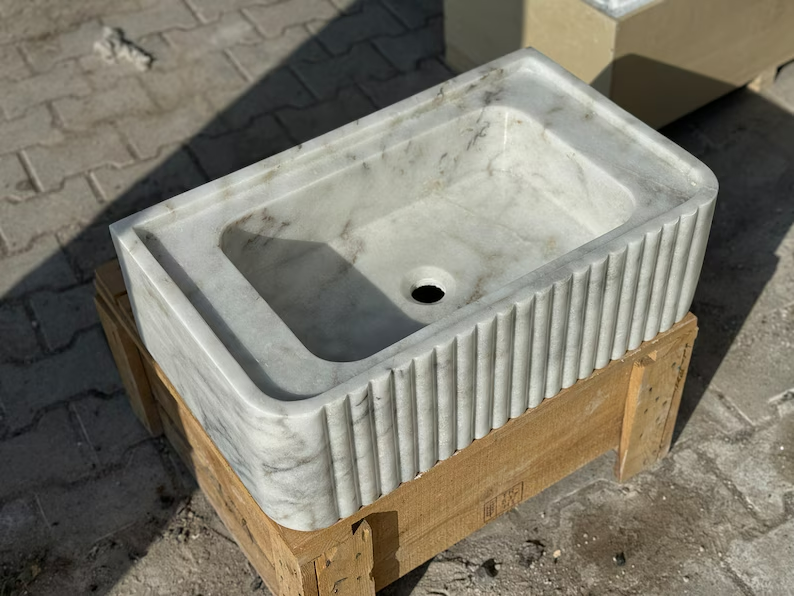 Eadgar Carrara Marble Sink with Ribbed Sides