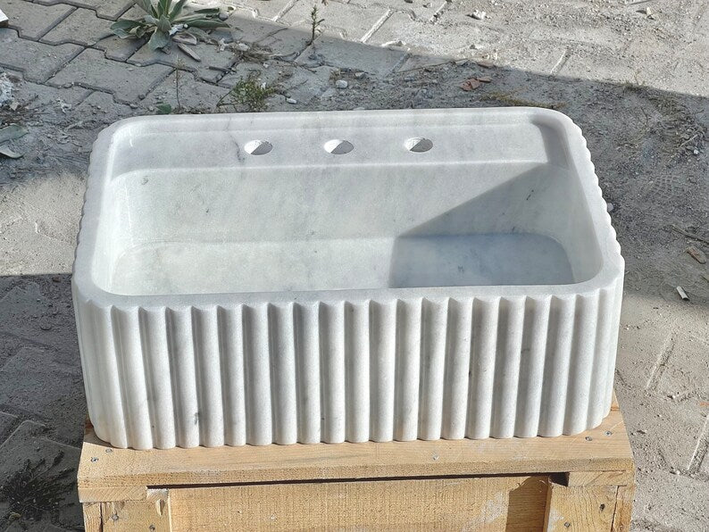 Seraffinu Carrara Marble Sink with Ribbed Sides
