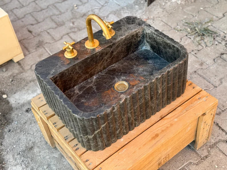 Bianca ribbed Black Bayat marble sink